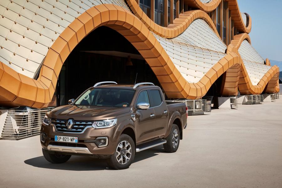  Renault Alaskan 2017 года  (WW) (фото 13 из 141)